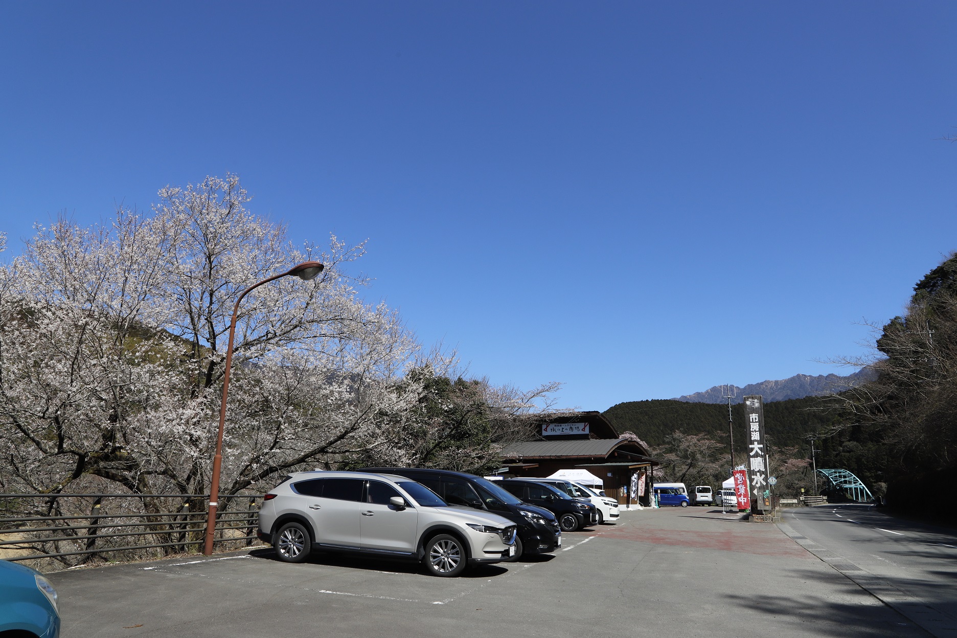 20260314水の上の市場（縮小）